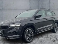 Schwarz Gebraucht 2025 Skoda Karoq SportLine SUV | 37.970 € (Etwas zu teuer)