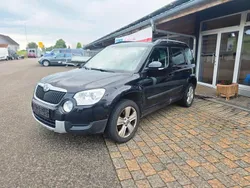 Schwarz Gebraucht 2012 Skoda Yeti Plus Edition SUV | 6.450 € (Superpreis)