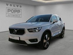 Ice white, solid / solid Gebraucht 2019 Volvo XC40 Momentum SUV | 24.450 € (Superpreis)