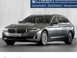 Schwarz Gebraucht 2022 BMW 530e Luxury Line Kombi | 35.850 € (Guter Preis)