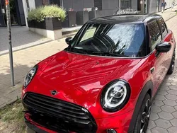 Rot Gebraucht 2019 Mini Cooper Kleinwagen | 16.990 € (Fairer Preis)