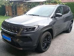 Grau Gebraucht 2022 Jeep Compass SUV | 29.990 € (Fairer Preis)