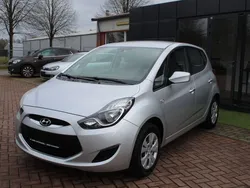 Silber Gebraucht 2012 Hyundai ix20 Edition Van / Kleinbus | 5.990 € (Guter Preis)