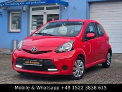 Rot Gebraucht 2014 Toyota Aygo Cool Kleinwagen | 4.990 € (Fairer Preis)