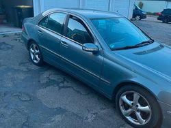 Gebraucht 2003 Mercedes C180 Limousine | 3.400 € (Teuer)