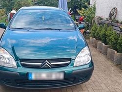 Grün Gebraucht 2002 Citroën C5 Limousine | 1.150 € (Guter Preis)