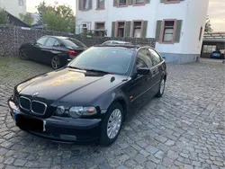 Schwarz Gebraucht 2002 BMW 316 Compact Kleinwagen | 2.000 € (Fairer Preis)