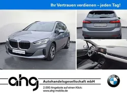 Skyscraper grau metallic Gebraucht 2024 BMW 216 Van / Kleinbus | 27.290 € (Fairer Preis)