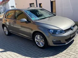 Grau Gebraucht 2014 VW Golf VII Cup Limousine | 9.900 € (Guter Preis)