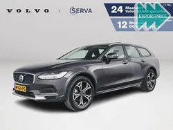 Grau Gebraucht 2021 Volvo V90 CC Pro Kombi | 42.776 €