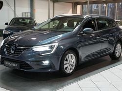 Grau Gebraucht 2023 Renault Mégane GrandTour Business Kombi | 13.990 € (Guter Preis)
