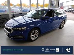 Blau Gebraucht 2023 Skoda Octavia Style Kombi | 21.699 € (Guter Preis)