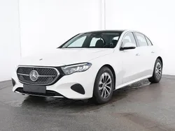 Unilack polarweiß Gebraucht 2024 Mercedes E220 Avantgarde Limousine | 49.870 € (Guter Preis)