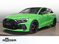 Kyalamigrün Neu 2025 Audi RS3 Sportback Kleinwagen | 87.490 €