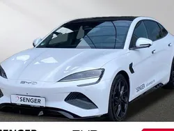 Weiß Gebraucht 2025 BYD Seal Design Limousine | 43.590 € (Etwas zu teuer)