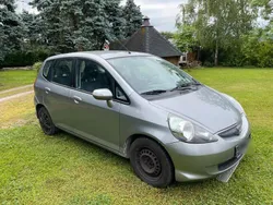 Silber Gebraucht 2006 Honda Jazz Kleinwagen | 1.999 €