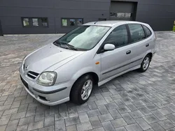 Silber Gebraucht 2004 Nissan Almera Tino Acenta Van / Kleinbus | 3.200 € (Fairer Preis)