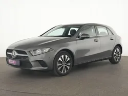 Mountaingrau Gebraucht 2022 Mercedes A250 Business Limousine | 24.824 € (Superpreis)