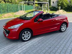 Rot Gebraucht 2009 Peugeot 207 CC Sport Cabrio | 3.990 € (Fairer Preis)