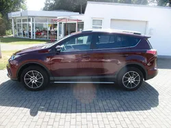 Rot Gebraucht 2017 Toyota RAV4 Edition-S SUV | 18.450 € (Fairer Preis)