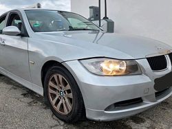 Silber Gebraucht 2006 BMW 320 Limousine | 2.900 € (Superpreis)