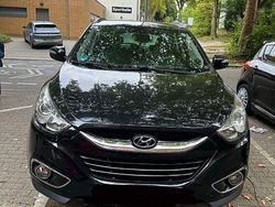 Schwarz Gebraucht 2012 Hyundai ix35 Style SUV | 8.500 € (Fairer Preis)
