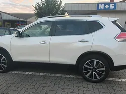 Weiß Gebraucht 2016 Nissan X-Trail SUV | 11.500 € (Fairer Preis)