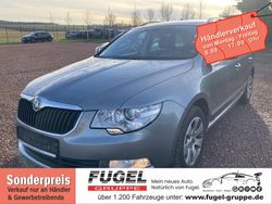 Platingrau metallic Gebraucht 2011 Skoda Superb Elegance Limousine | 7.499 € (Fairer Preis)