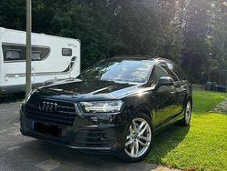 Schwarz Gebraucht 2018 Audi Q7 S-Line SUV | 32.390 € (Guter Preis)