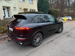 Schwarz Gebraucht 2016 Porsche Cayenne Platinum Edition SUV | 34.990 € (Fairer Preis)