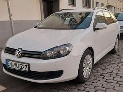 Weiß Gebraucht 2013 VW Golf VII Kombi | 8.500 € (Guter Preis)