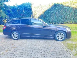 Braun Gebraucht 2010 Mercedes E350 Elegance Kombi | 9.800 €
