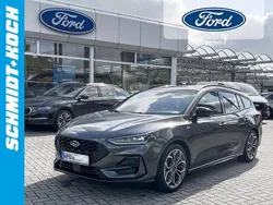 Magneticgrau Gebraucht 2024 Ford Focus ST-Line X Limousine | 27.955 € (Fairer Preis)