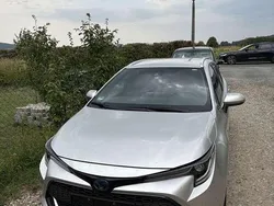 Silber Gebraucht 2021 Toyota Corolla Team Kombi | 22.000 € (Guter Preis)
