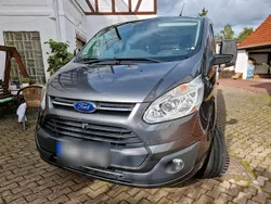 Grau Gebraucht 2016 Ford Tourneo Custom Van / Kleinbus | 16.500 €