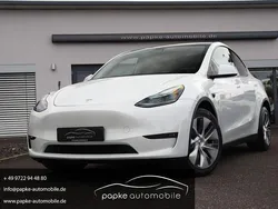 Weiß Gebraucht 2022 Tesla Model Y SUV | 32.895 € (Fairer Preis)