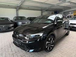 Schwarz Gebraucht 2024 Opel Corsa GS Line Kleinwagen | 15.499 € (Guter Preis)