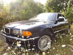 Blau Gebraucht 1999 BMW 750 Limousine | 19.850 € (Fairer Preis)