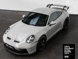 Grau Gebraucht 2023 Porsche 992 | 191.900 € (Superpreis)