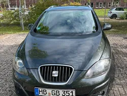 Grau Gebraucht 2010 Seat Altea Style Van / Kleinbus | 6.200 € (Fairer Preis)
