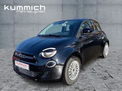 Onyx schwarz (schwarz) Gebraucht 2022 Fiat 500e Action Limousine | 15.490 € (Fairer Preis)