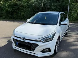 Weiß Gebraucht 2019 Hyundai i20 Active Kleinwagen | 11.000 € (Fairer Preis)
