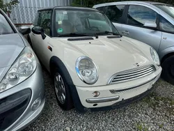 Weiß Gebraucht 2002 Mini Cooper Kleinwagen | 1.200 €