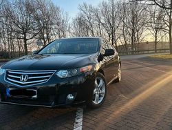 Schwarz Gebraucht 2010 Honda Accord Executive Limousine | 10.800 € (Fairer Preis)
