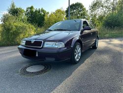 Violet Gebraucht 2000 Skoda Octavia Limousine | 1.250 € (Guter Preis)