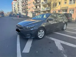 Grau Gebraucht 2022 Kia Ceed Limousine | 23.499 € (Fairer Preis)