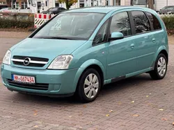 Silber Gebraucht 2005 Opel Meriva Cosmo Van / Kleinbus | 600 € (Superpreis)