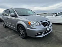 Grau Gebraucht 2014 Lancia Voyager S Van / Kleinbus | 12.000 € (Superpreis)