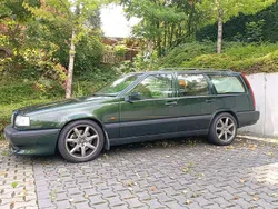 Grün Gebraucht 1996 Volvo 850 Kombi | 13.950 €