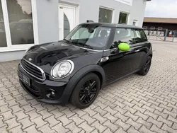 Schwarz Gebraucht 2013 Mini ONE Kleinwagen | 6.990 € (Fairer Preis)